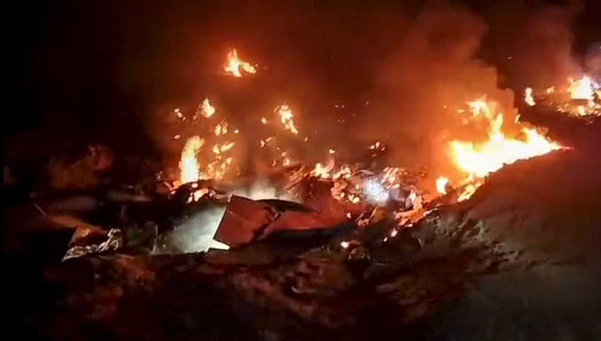 राजस्थान के बाड़मेर में मिग-21 ट्रेनर विमान दुर्घटनाग्रस्त, दोनों पायलटों की मौत